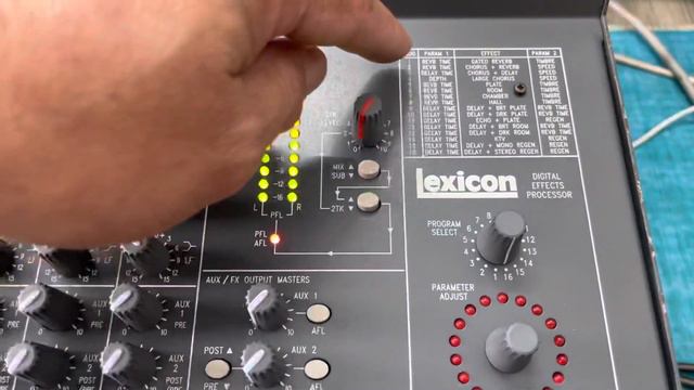 Mixer bãi soundcraft spirit FX8 có effects số lexicon tích hợp cho lời ca rất hay смотреть онлайн