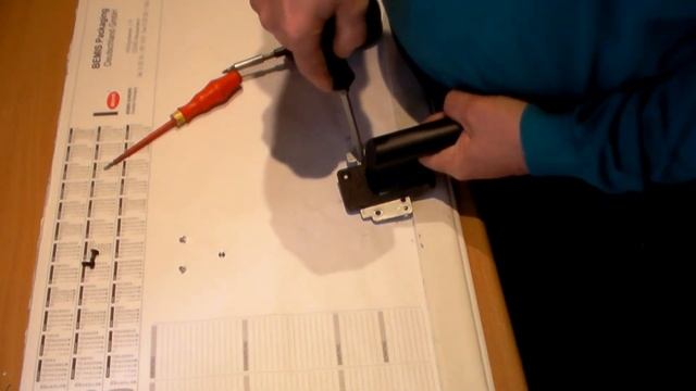 Monitor Samsung Wandmontage , Монитор Самсунг повесить на стену , Wall fastening monitor Samsung смотреть онлайн