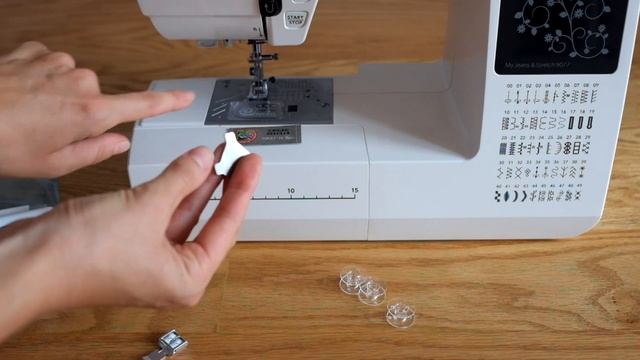 JANOME My Jeans and Stretch 9077 Unboxing/Déballage смотреть онлайн
