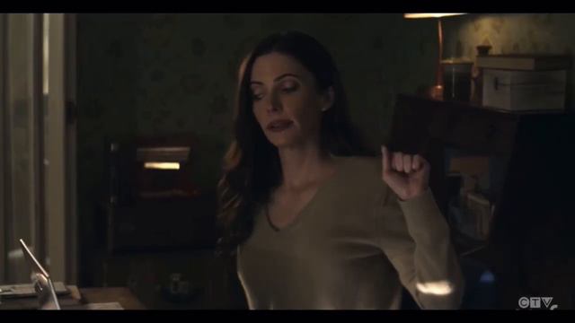 Clark breaks up a fight between Jordan & Jonathan so Lois can get her rest смотреть онлайн