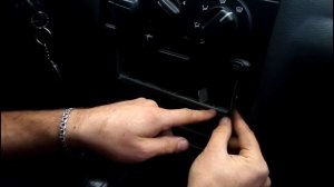 самодельная шахта под магнитолу из шкарабанки для сенс , ланос