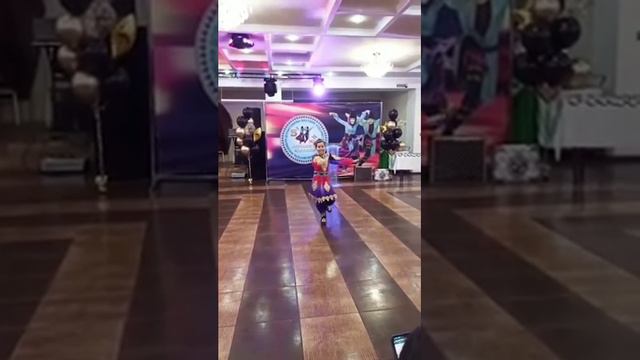 Шерхан г.Алматы ,уйгурская музыка и танец смотреть онлайн