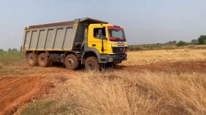 JCB 3dx Backhoe Loading Mud in BharatBenz 3128, Tata 3118 and Ashok Leyland 2518 Hyva