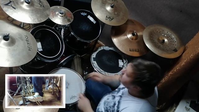 Filatov & Karas — Мимо меня (Johnny Flash drum cover) смотреть онлайн