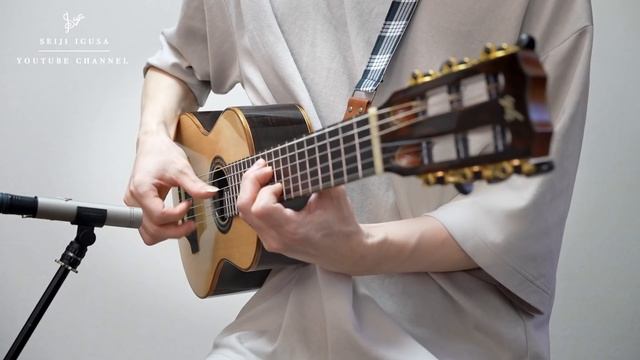 The World's Smallest Classical Guitar