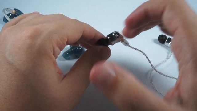 Сравнение Campfire Audio Atlas и Andromeda смотреть онлайн