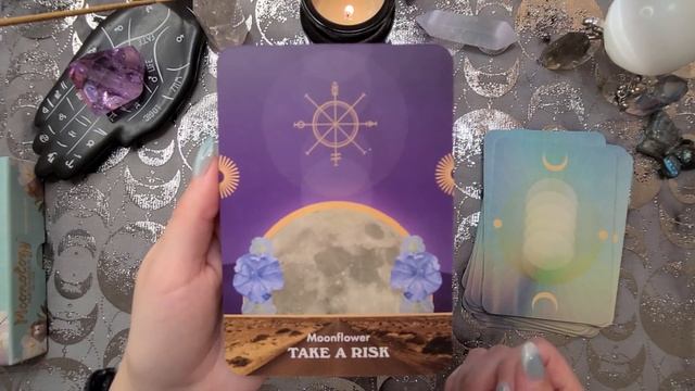 Moonology Messages Oracle ~ Unboxing & Flip-Through! смотреть онлайн