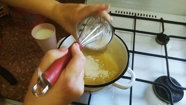 Лакомство Нашего Детства / Вафельные Трубочки С Кремом как в СССР смотреть онлайн