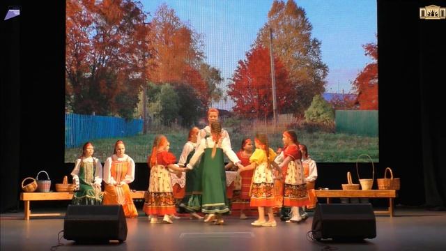 "Осенины-праздник урожая"-Ансамбль народной песни Ладушки. смотреть онлайн