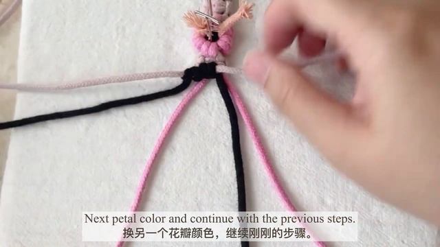 DIY Tutorial | Macrame Mixed Colour Flower Wristlet DIY VLOG 010 смотреть онлайн