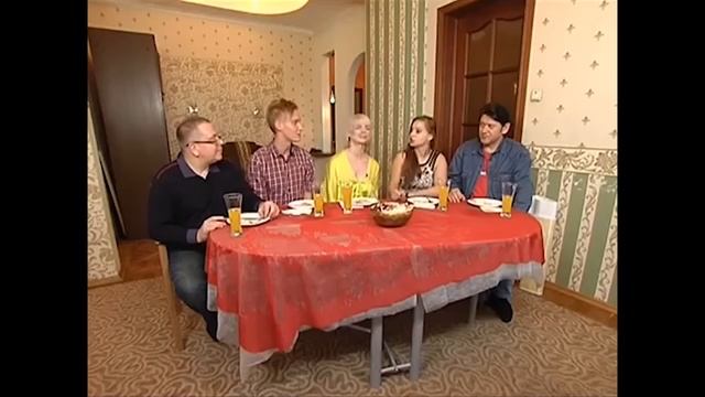 Званый ужин у СТРИПТИЗЕРШИ ! Обзор на ТРЕШ ТВ смотреть онлайн