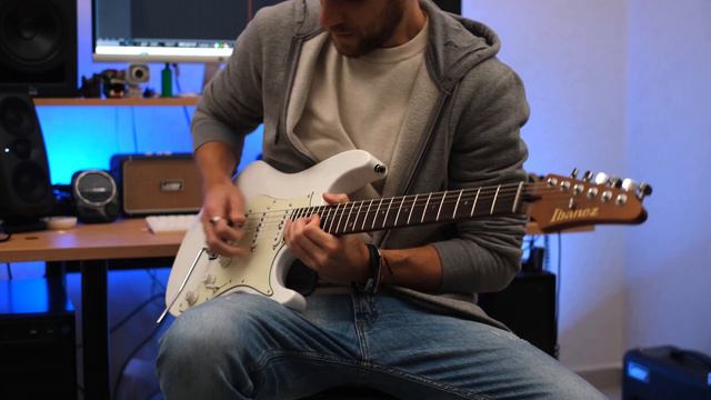 Ibanez LM1 - Solo over ''Come Saprei'' by @GiorgiaOfficialChannel смотреть онлайн