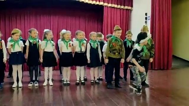 инсценировка песни Пуговка смотреть онлайн