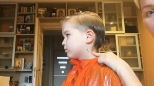 Как подстричь ребёнка дома.