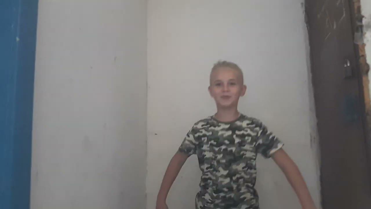 Паха танцует смотреть онлайн