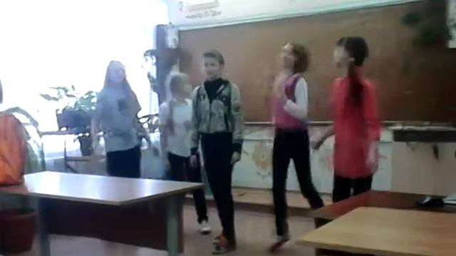 Меня поздравили на день рождения:* смотреть онлайн