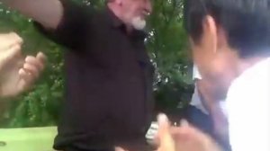 Старая чеченская песня на Балалайке. Старшина на природе отдыхает. Песня мощная.