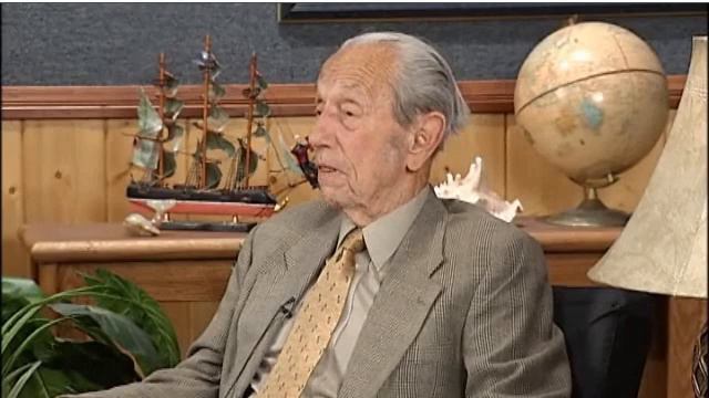 Harold Camping Talks About His Faulty Rapture Prediction VIDEO смотреть онлайн