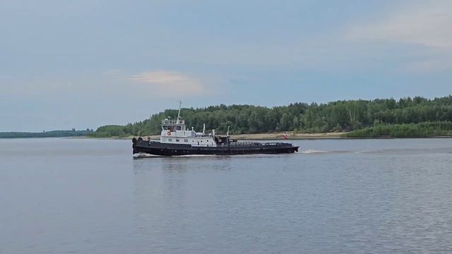 Плотовод-697 Река Обь. Нижневартовск.