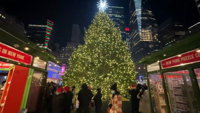 Bryant Park NYC Christmas Tree Lighting Winter Village Ice Skating Rink 42nd St USA November 29 202 смотреть онлайн