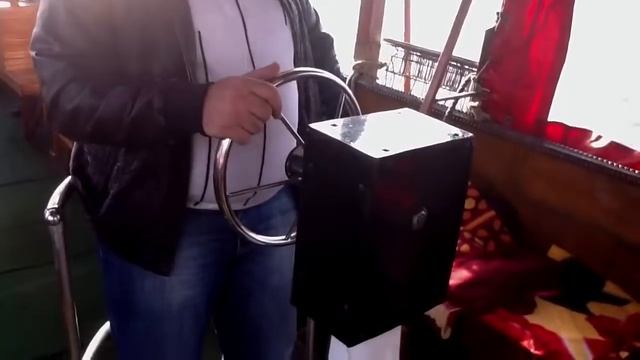 За рулем катера