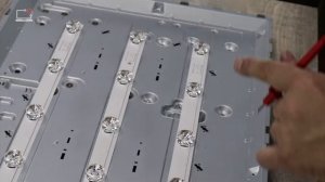 Замена светодиодной подсветки на телевизоре LG 32LB650V