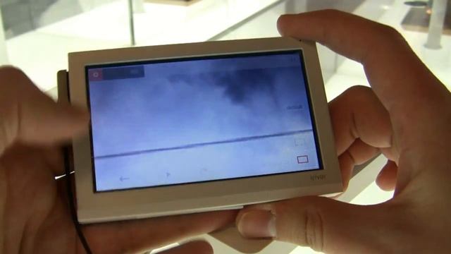 iriver P7 Demo - CES 2009 смотреть онлайн