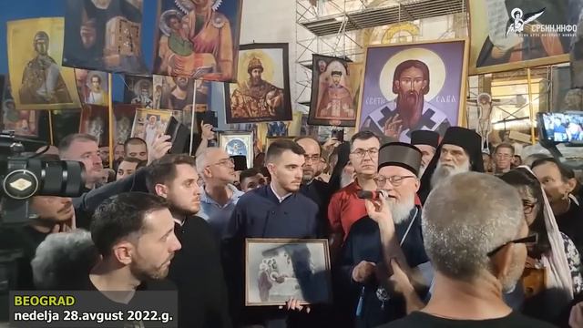 Vladika Nikanor: Da se zabrane parade u Srbiji na 100 godina | Okupljeni narod: Dostojan! смотреть онлайн