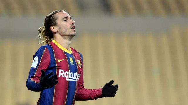 ТОП-3 ФУТБОЛИСТА НЕ ЗАИГРАЛИ В БАРСЕЛОНЕ смотреть онлайн