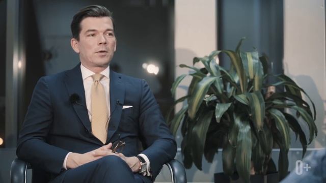 Александр Красавин — о музыкальном прошлом, мотоциклах и главном проекте компании BARKLI смотреть онлайн
