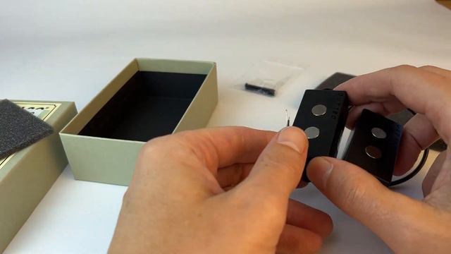 Delano PMVC4 AL/M2 4 String P Bass® Pickup: What’s In The Box? (A Close-Up Look) смотреть онлайн