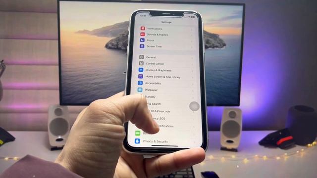 iPhone XR New Big Update iOS 17.3 - iOS 17.3 New Features & Changes on iPhone XR смотреть онлайн
