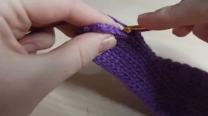 Вяжем варежки крючком.