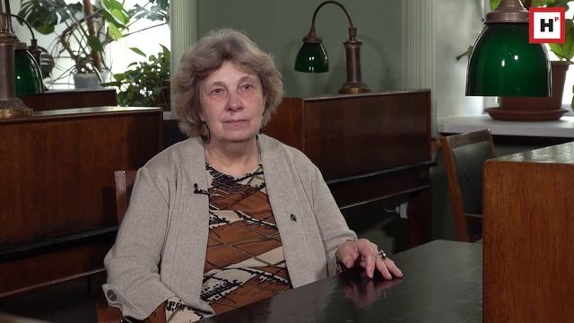 ПЕРЕЛЕТНЫЕ И ОСЕДЛЫЕ. ИНТЕРВЬЮ ОБ ОСОБЕННОСТЯХ И СПОСОБНОСТЯХ ПТИЦ С ОРНИТОЛОГОМ ИРИНОЙ БЕМЕ смотреть онлайн