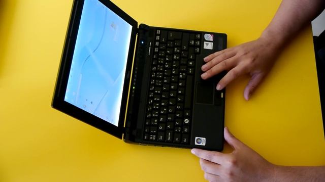 Fujitsu Siemens LifeBook P7230 - Bulgarian Comment [Full HD] смотреть онлайн