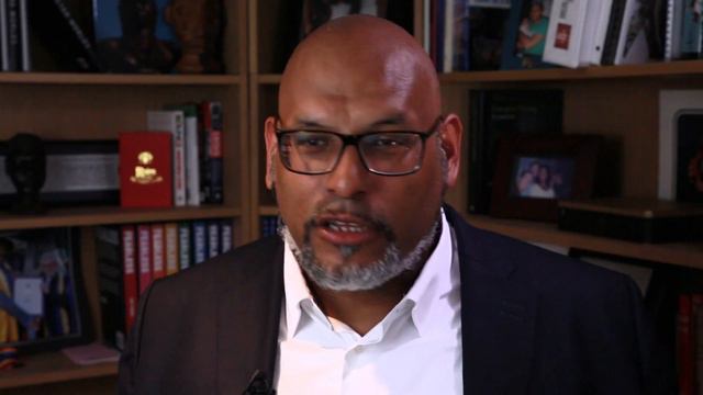 John Amaechi: Now is the time to move from bystander, to advocate. смотреть онлайн