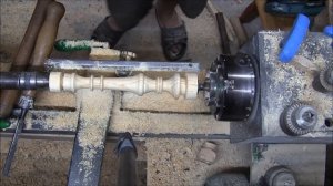 Изготовление подсвечника на токарном по дереву . Материал сосна