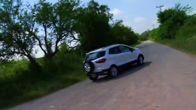 Test Drive nueva Ford EcoSport 2.0 Titanium | Cars.com.ar смотреть онлайн