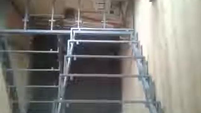 Смонтированная лестница в частном доме смотреть онлайн