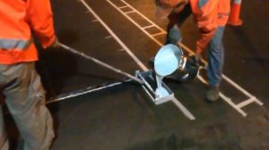 Нанесение пешеходника холодным пластиком