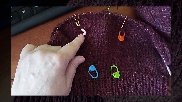 Капор спицами, рассказ о вязании смотреть онлайн