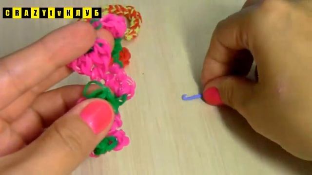 # 8 Браслет Клубничка из резинок Как плести самим смотреть онлайн