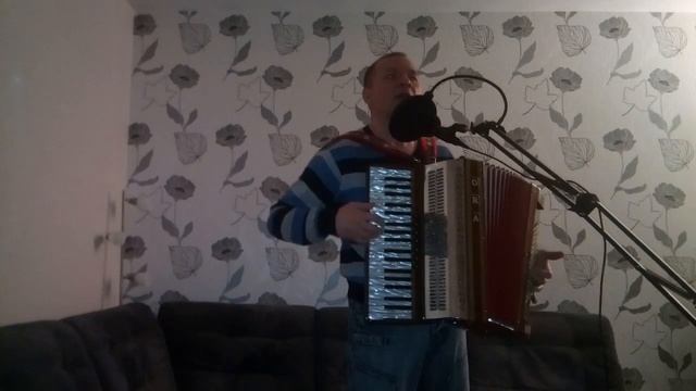 #игра на аккордеоне. "Золотая лестница." "The Golden Staircase." "Goldene Treppe." смотреть онлайн