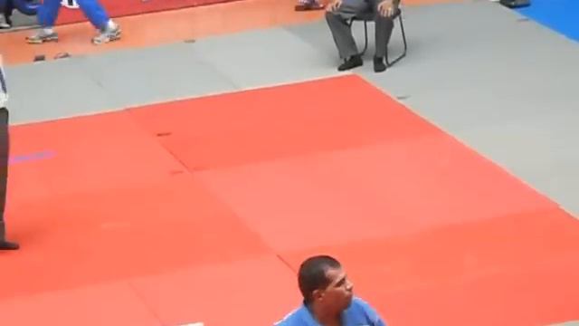 Campeonato Brasileiro Grand Masters 2011 065.- Nelson Onmura X Carlos Alberto de O. Ardito смотреть онлайн