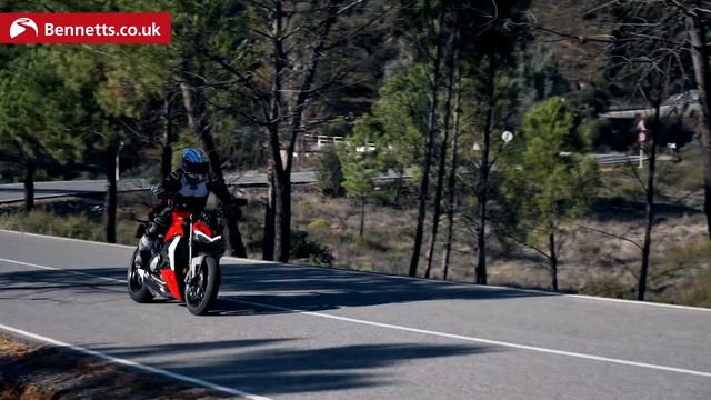 Ducati Streetfighter V2 (2022) Review смотреть онлайн
