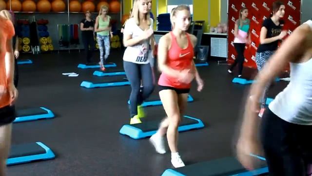 АПФ: Инструктор групповых программ - Step Aerobics смотреть онлайн