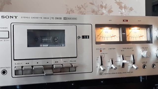 Кассетная дека SONY TC-206SD смотреть онлайн