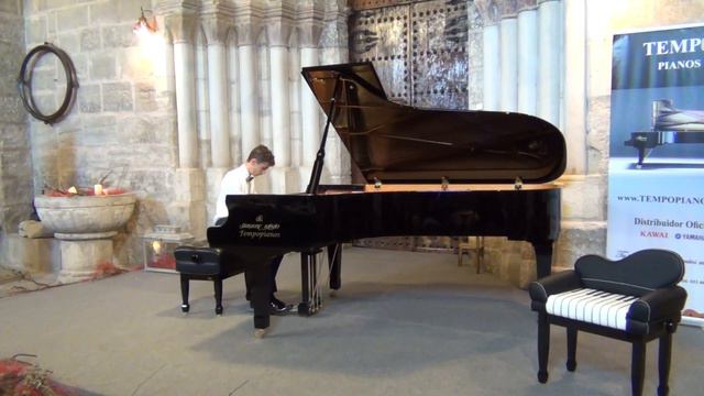 Ivan Carpintero ganador 1º Premio Concurso Internacional Piano Monegrarte, andaluza de M. de Falla смотреть онлайн