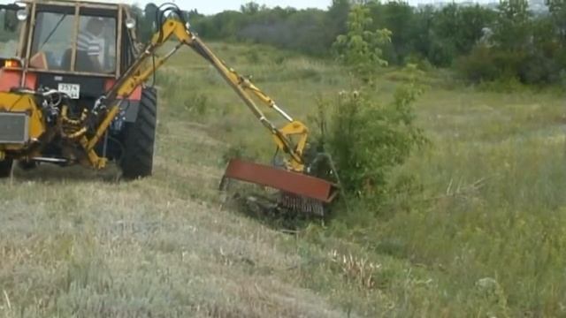 Навесной манипулятор КН-02 со сменными органами. Спецдортехника