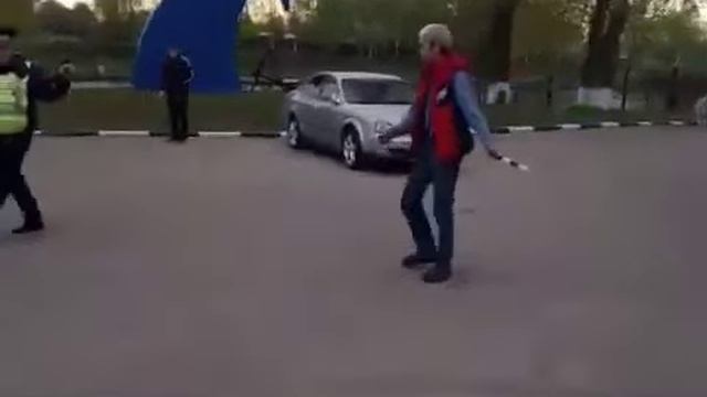 Дурак и ДПС в Долгопрудном смотреть онлайн